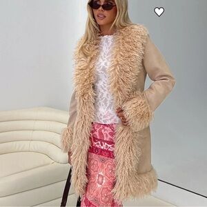 BNWT Princess Polly Jacket